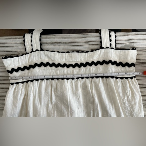 Cream Sundress w/ Black trim. Size L. NWOT. - Picture 7 of 11